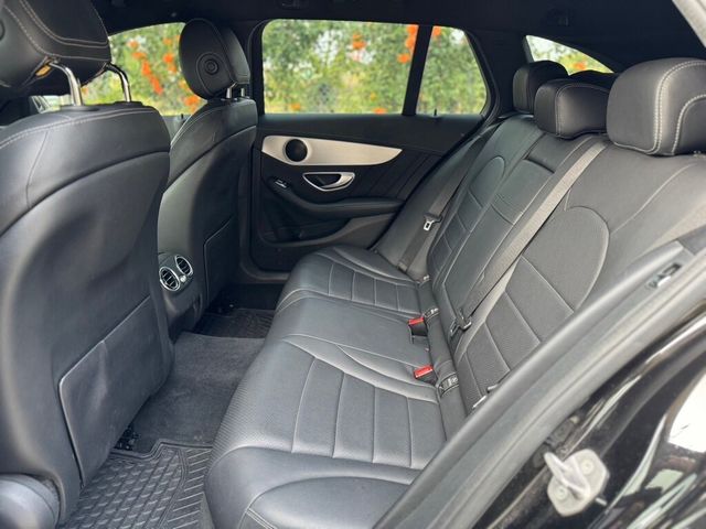 M-BENZ賓士 C250  第7張相片