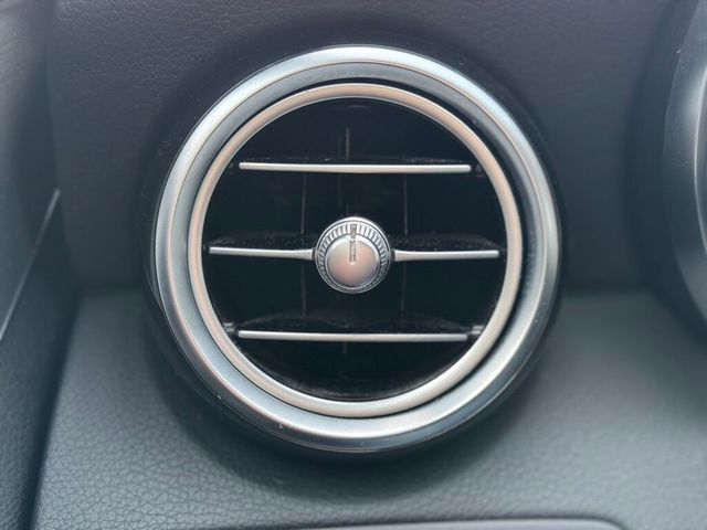 M-BENZ賓士 C250  第13張相片