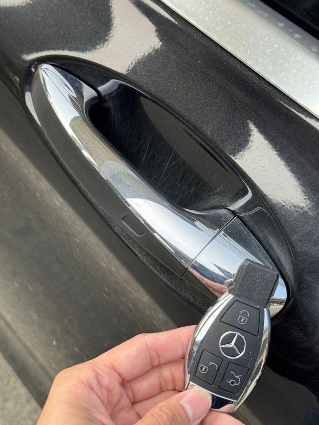 M-BENZ賓士 C250  第16張相片