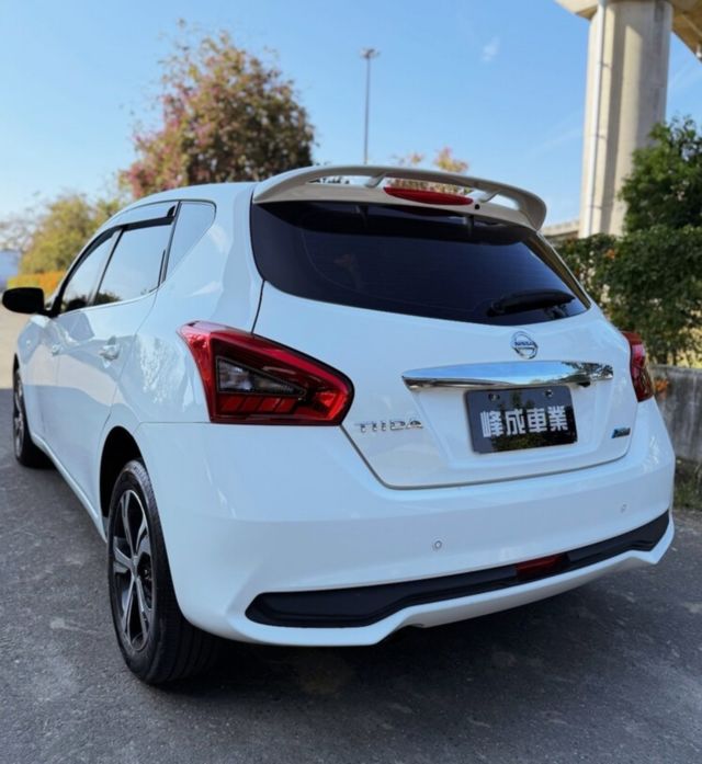 NISSAN日產 TIIDA  第9張相片