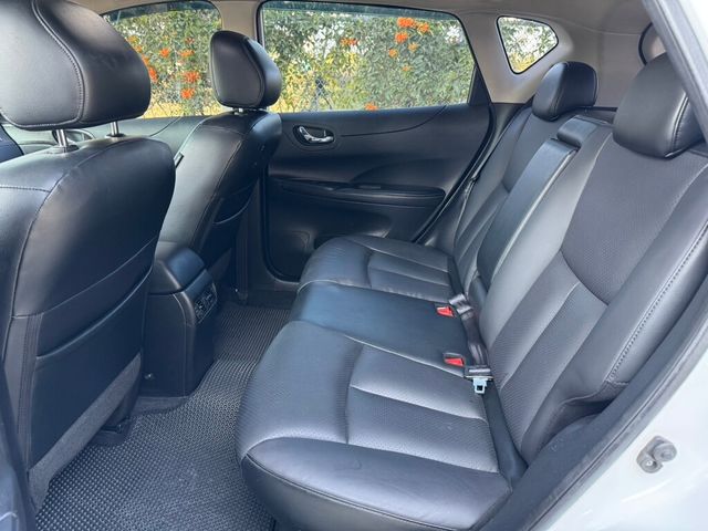NISSAN日產 TIIDA  第23張相片