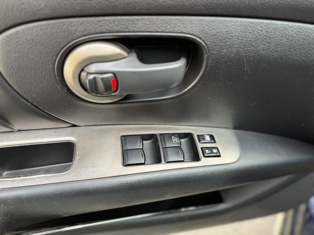 NISSAN日產 LIVINA  第17張相片