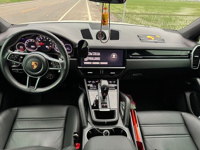 PORSCHE保時捷 CAYENNE  第21張相片