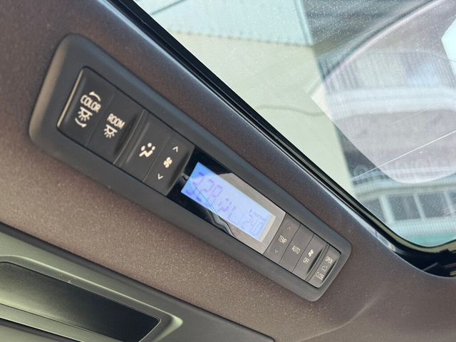 TOYOTA豐田 ALPHARD  第31張相片
