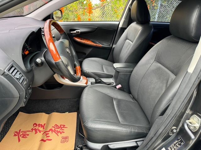 TOYOTA豐田 ALTIS  第17張相片