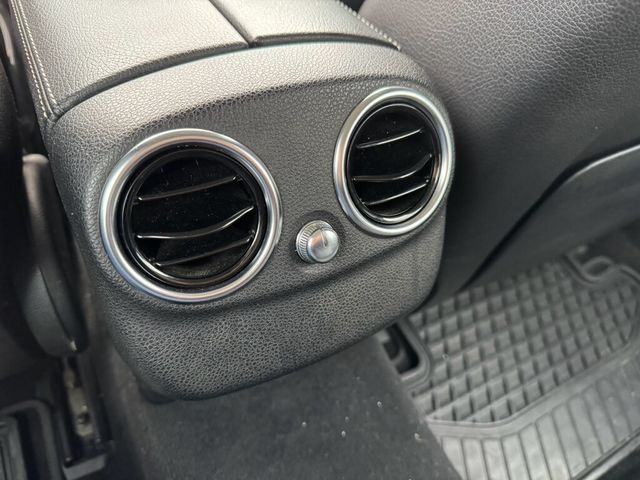 M-BENZ賓士 C200  第8張相片