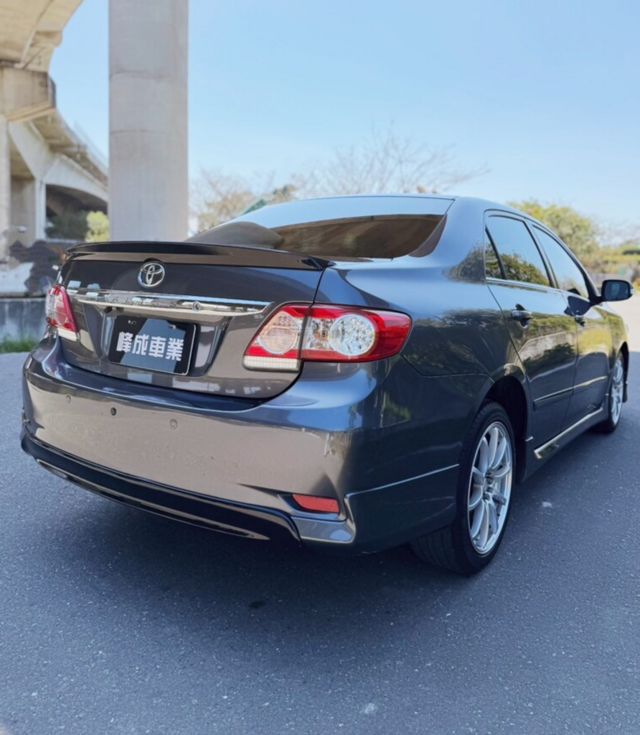 TOYOTA豐田 ALTIS  第4張相片