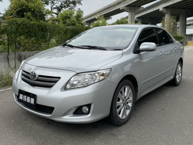 TOYOTA豐田 ALTIS  第1張相片