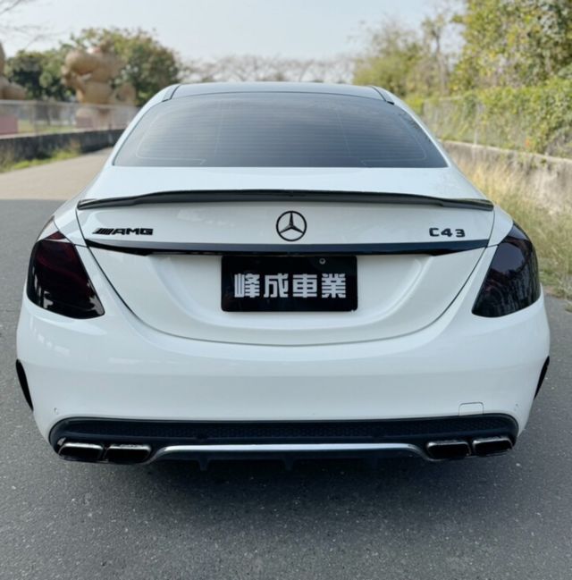 M-BENZ賓士 C450  第4張相片