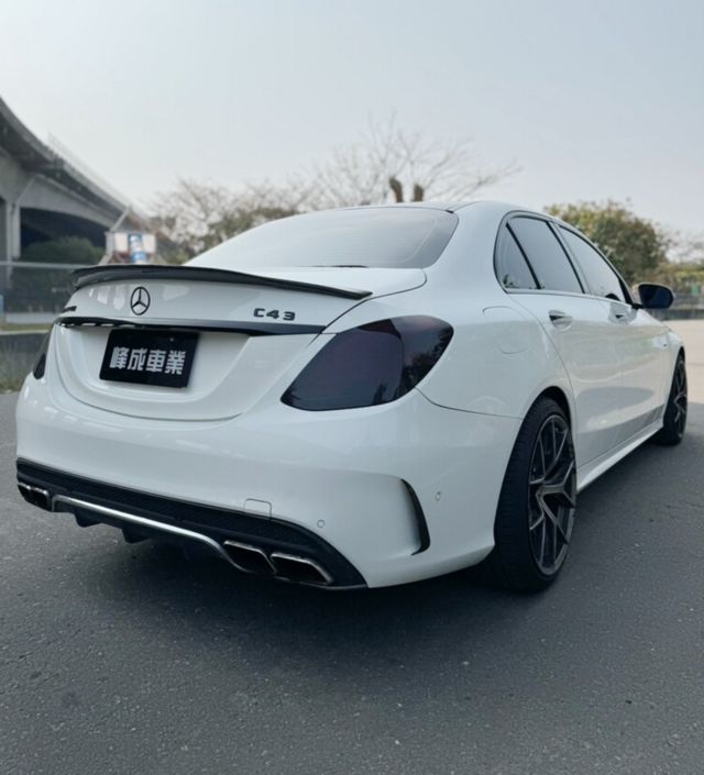 M-BENZ賓士 C450  第5張相片