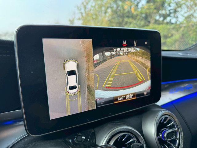 M-BENZ賓士 C450  第7張相片