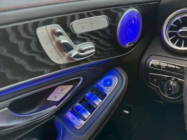 M-BENZ賓士 C450  第9張相片