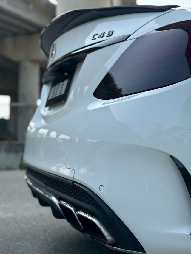 M-BENZ賓士 C450  第18張相片