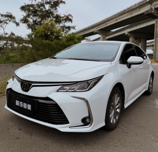 TOYOTA豐田 ALTIS  第1張相片