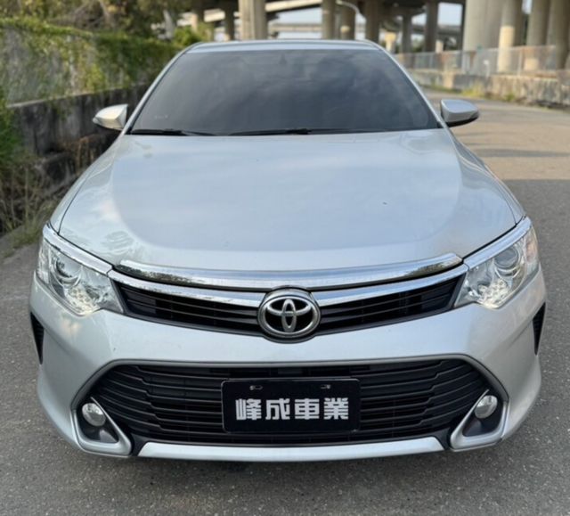 TOYOTA豐田 CAMRY  第3張相片