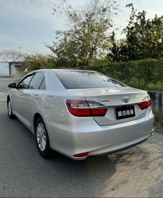 TOYOTA豐田 CAMRY  第6張相片