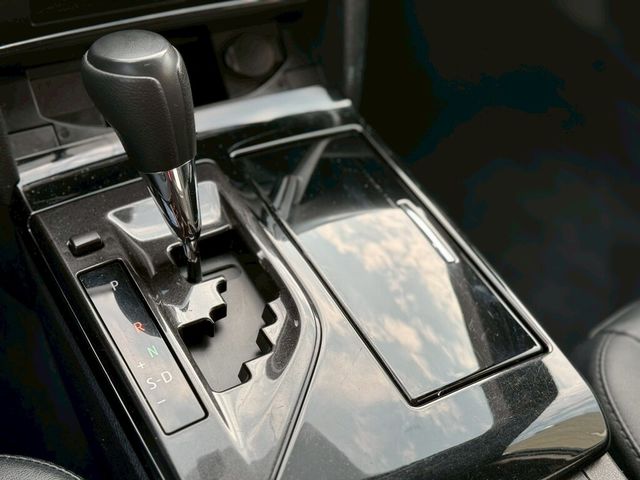 TOYOTA豐田 CAMRY  第8張相片