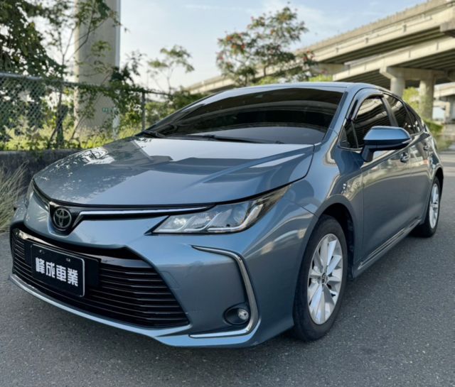 TOYOTA豐田 ALTIS  第1張相片