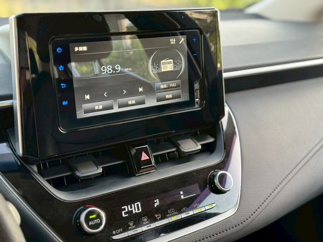 TOYOTA豐田 ALTIS  第9張相片