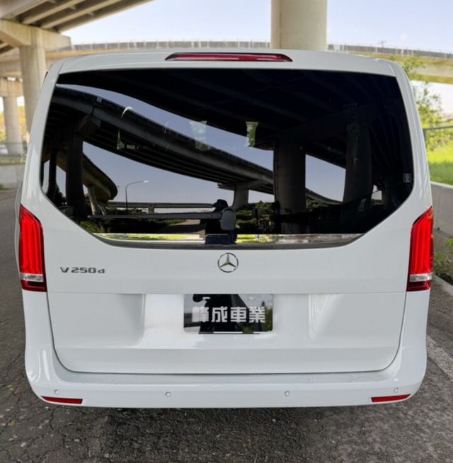 M-BENZ賓士 V250 D  第6張相片