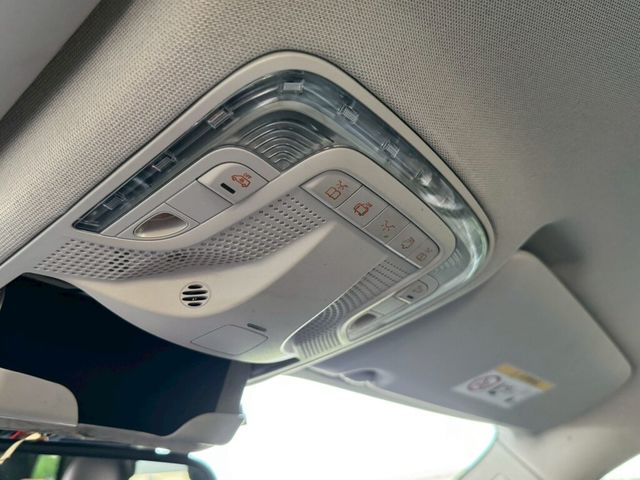 M-BENZ賓士 V250 D  第10張相片