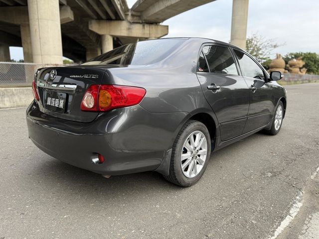 TOYOTA豐田 ALTIS  第4張相片