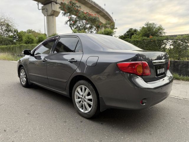 TOYOTA豐田 ALTIS  第6張相片