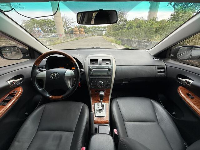 TOYOTA豐田 ALTIS  第7張相片