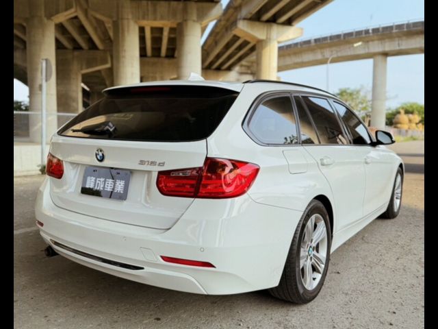 BMW寶馬 318D TOURING  第4張相片