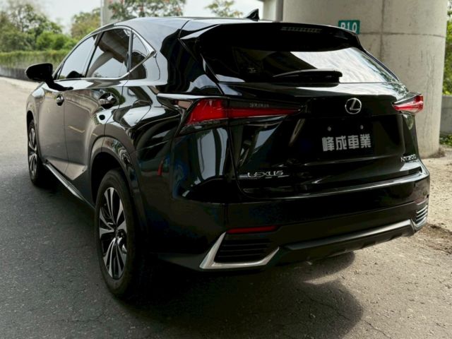 LEXUS凌志 NX200  第6張相片