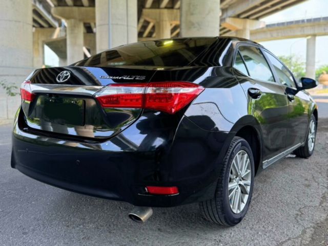TOYOTA豐田 ALTIS  第4張相片