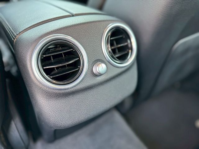 M-BENZ賓士 C200  第16張相片