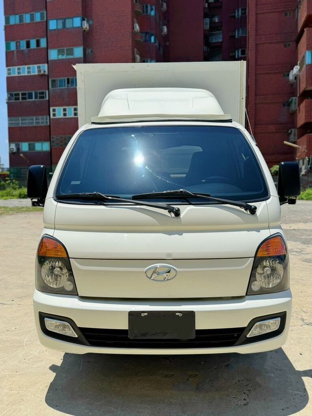 HYUNDAI現代 PORTER  第2張相片
