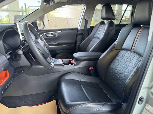 TOYOTA豐田 RAV4  第12張相片