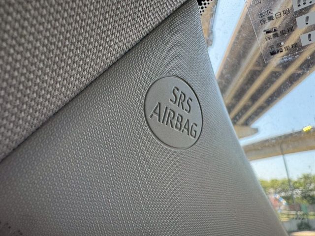 TOYOTA豐田 RAV4  第17張相片