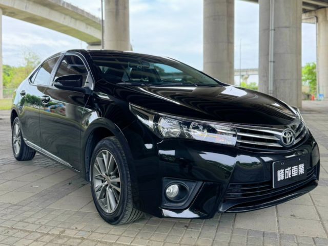 TOYOTA豐田 ALTIS  第3張相片
