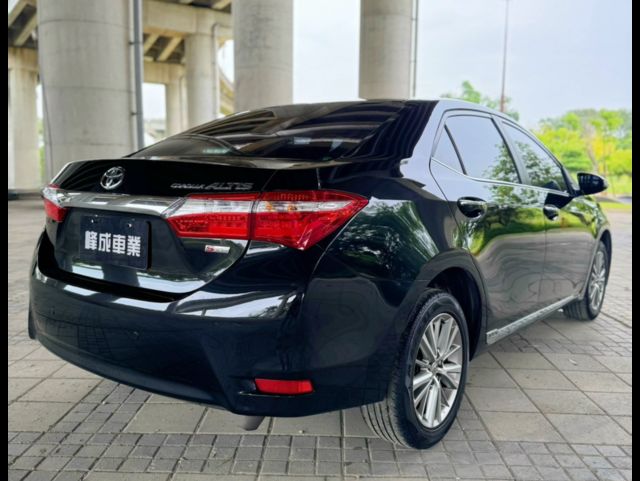 TOYOTA豐田 ALTIS  第6張相片