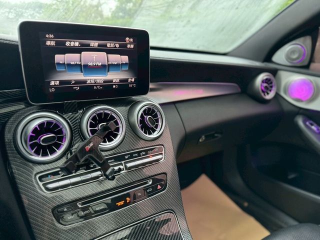 M-BENZ賓士 C300  第11張相片