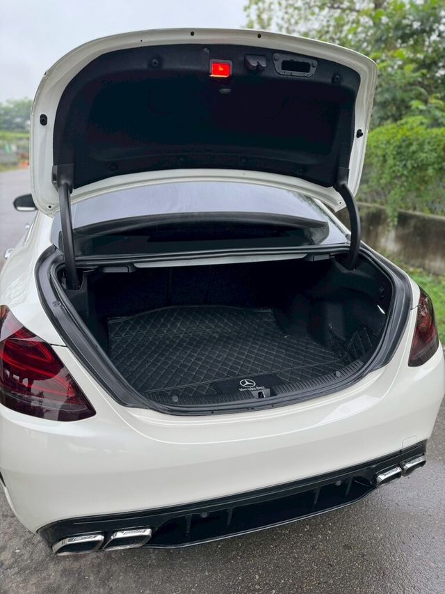 M-BENZ賓士 C300  第17張相片