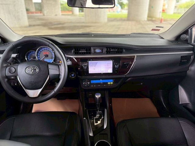 TOYOTA豐田 ALTIS  第8張相片