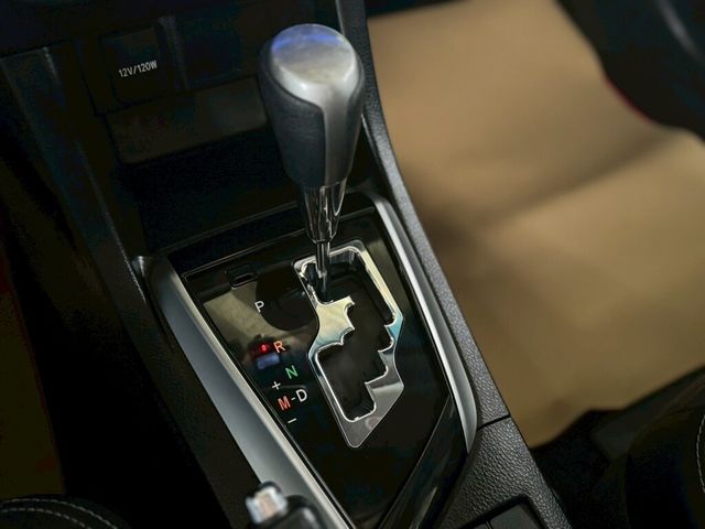TOYOTA豐田 ALTIS  第12張相片