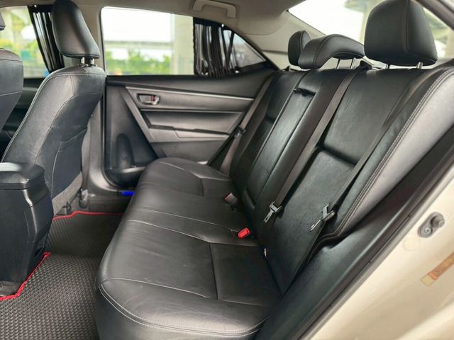 TOYOTA豐田 ALTIS  第14張相片
