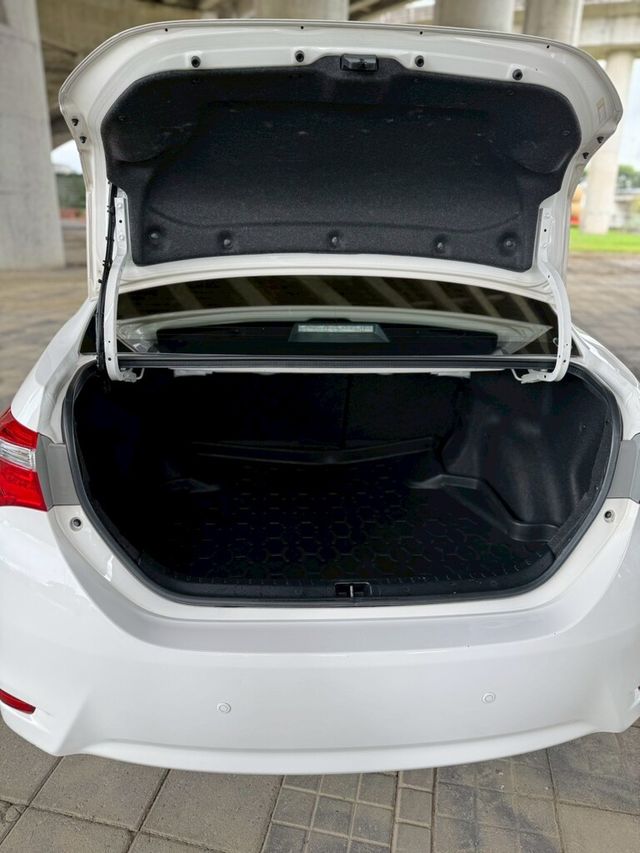 TOYOTA豐田 ALTIS  第19張相片