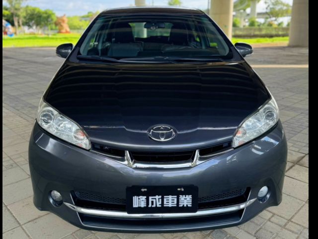 TOYOTA豐田 WISH  第2張相片
