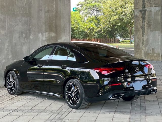 M-BENZ賓士 CLA250  第4張相片