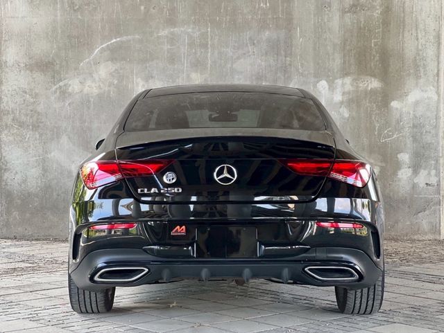 M-BENZ賓士 CLA250  第5張相片