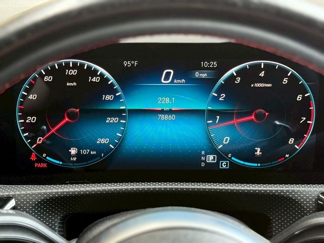 M-BENZ賓士 CLA250  第8張相片