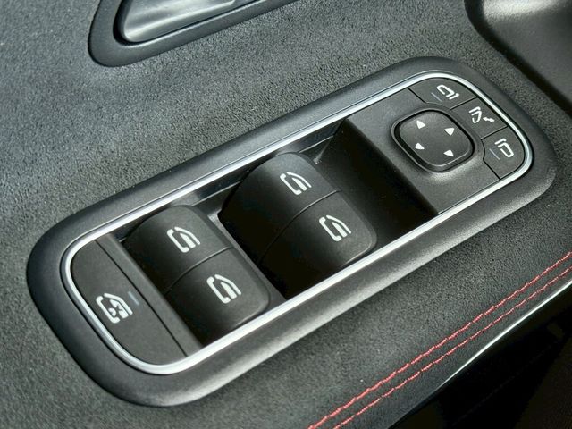 M-BENZ賓士 CLA250  第15張相片