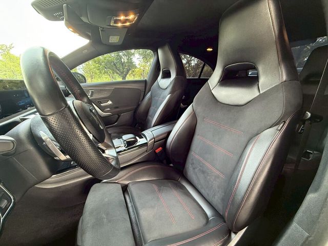 M-BENZ賓士 CLA250  第18張相片