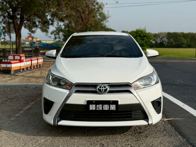 TOYOTA豐田 YARIS  第2張相片